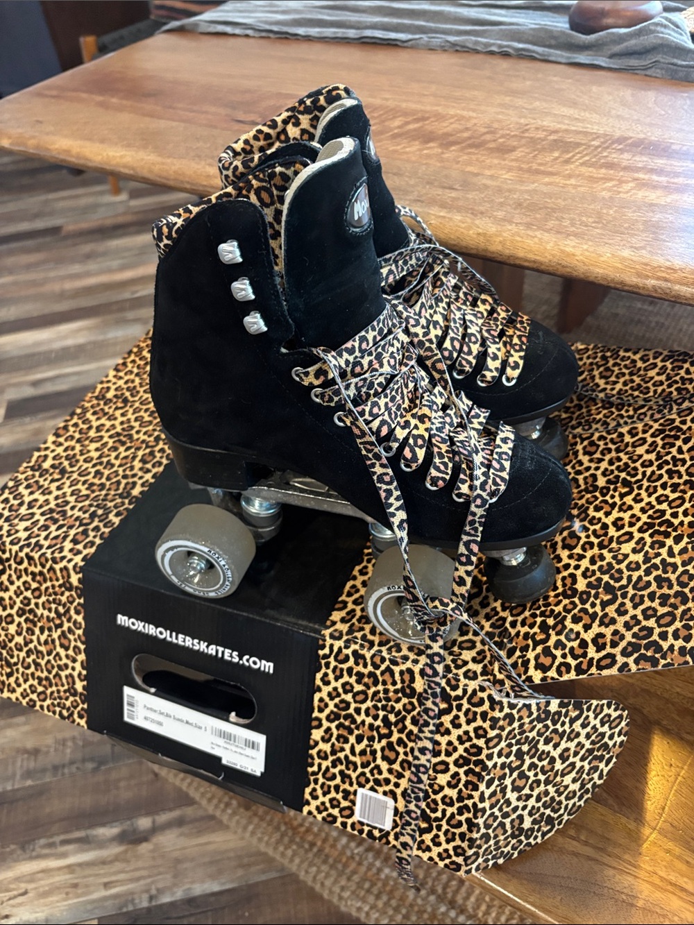 Moxi Panther Black Suede Roller Skates - Picture 5 of 6